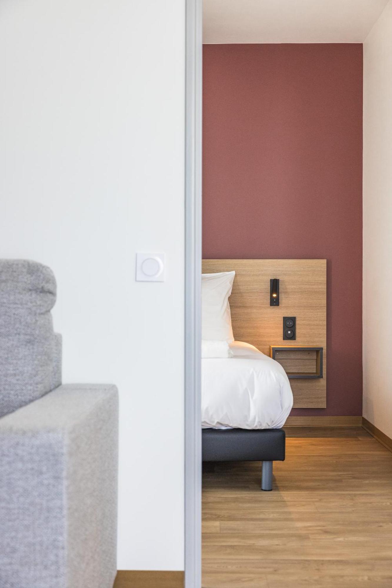 Hotel Des Thermes Des Fumades Allegre Les Fumades Eksteriør billede