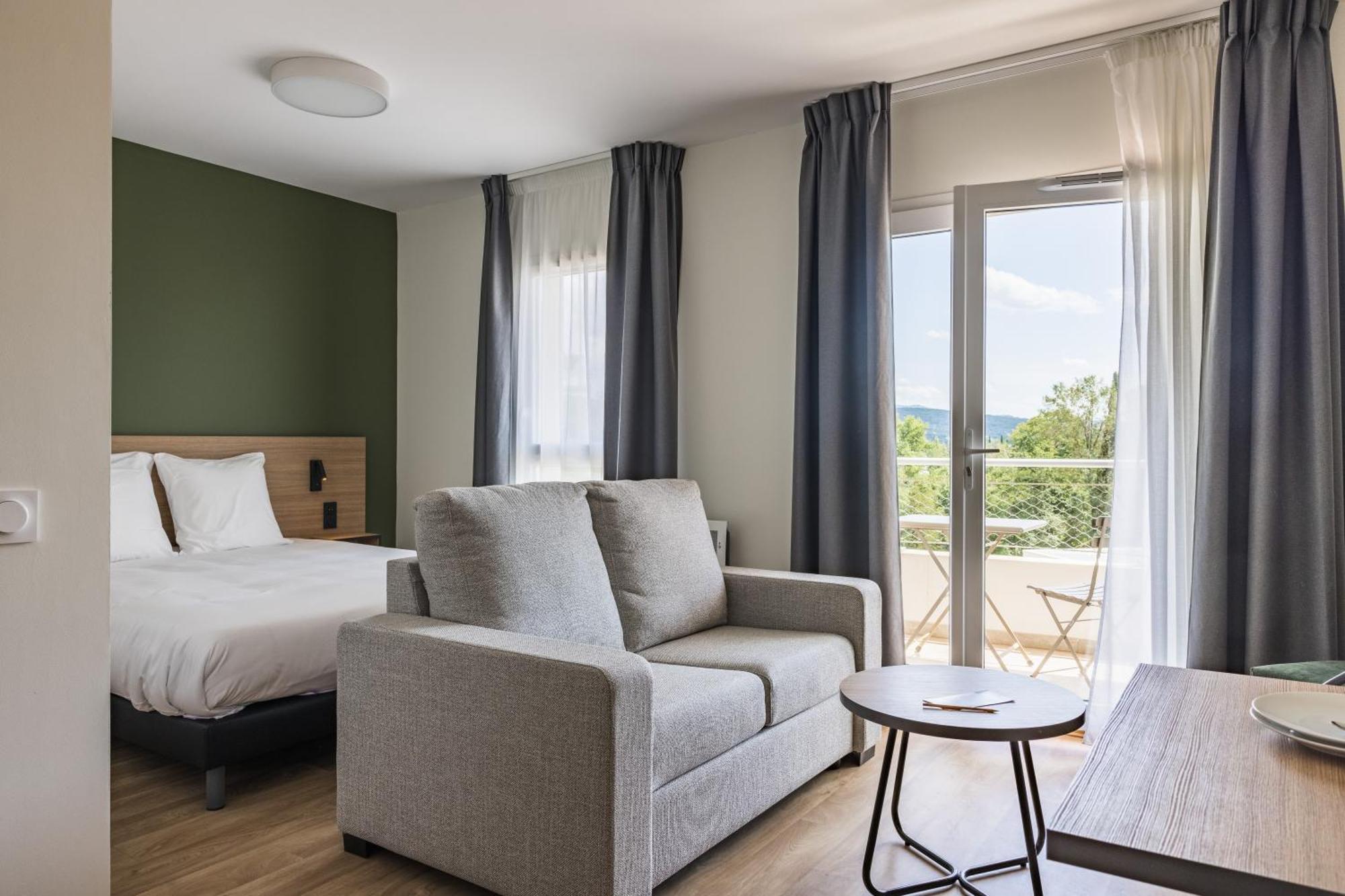 Hotel Des Thermes Des Fumades Allegre Les Fumades Eksteriør billede